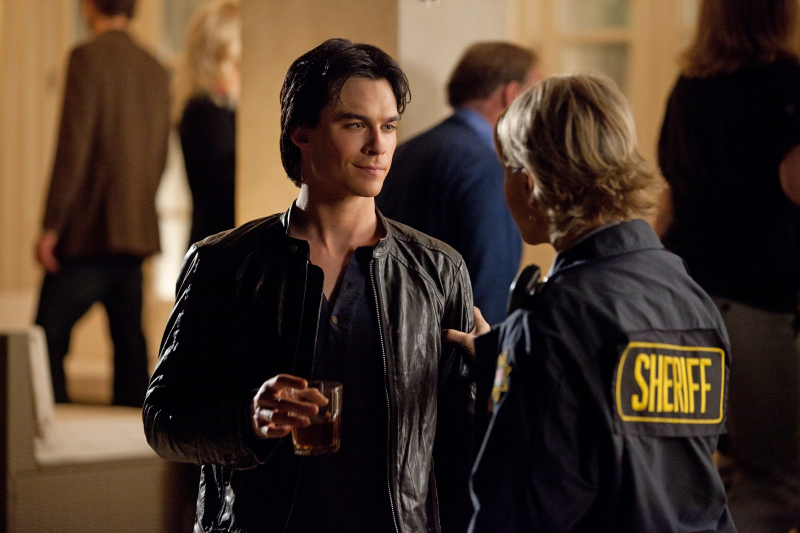 Illustration for article titled Why Vampire Diaries is a show about the limits of mind control